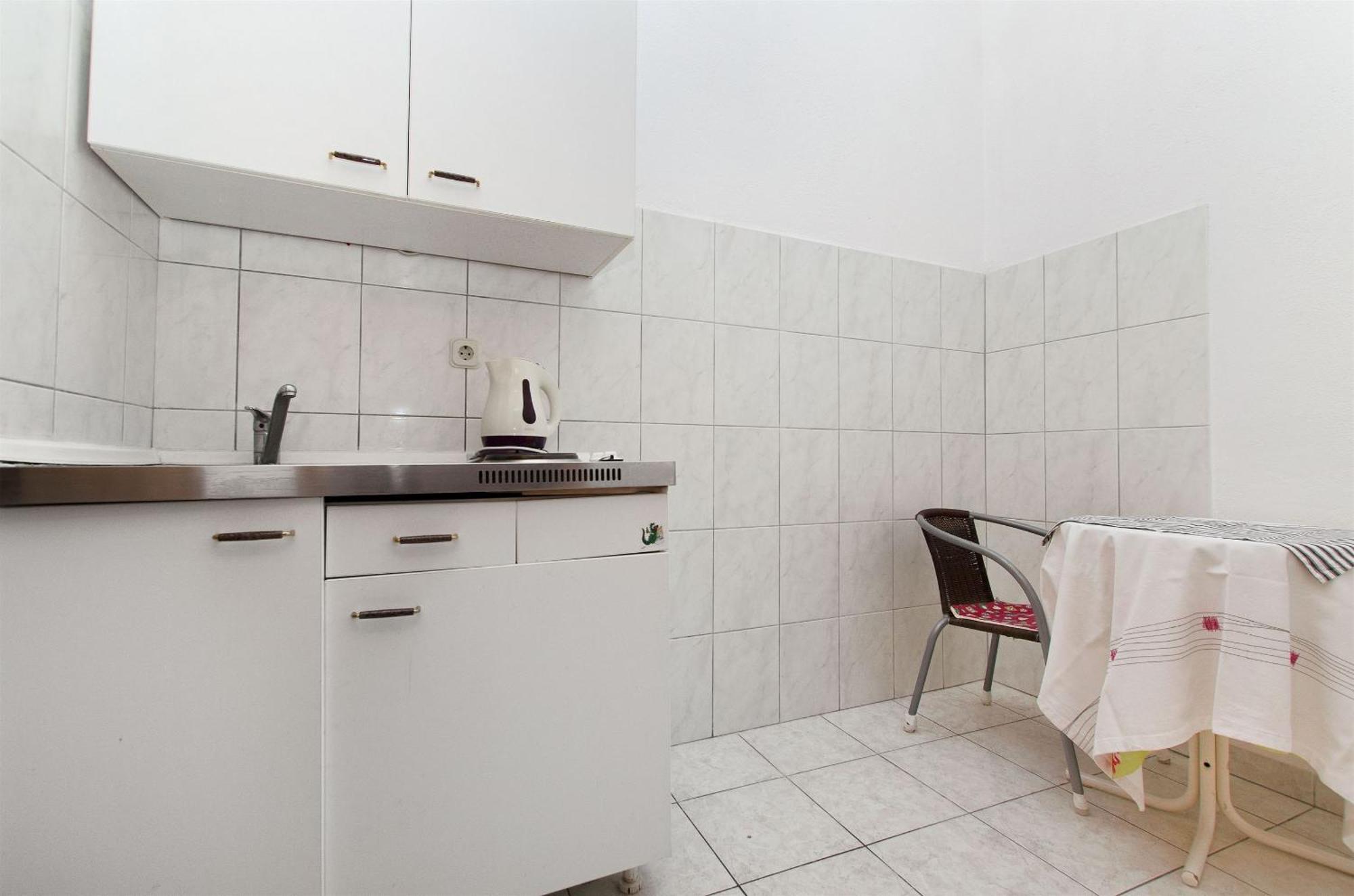 Apartments Neva Sumpetar Luaran gambar